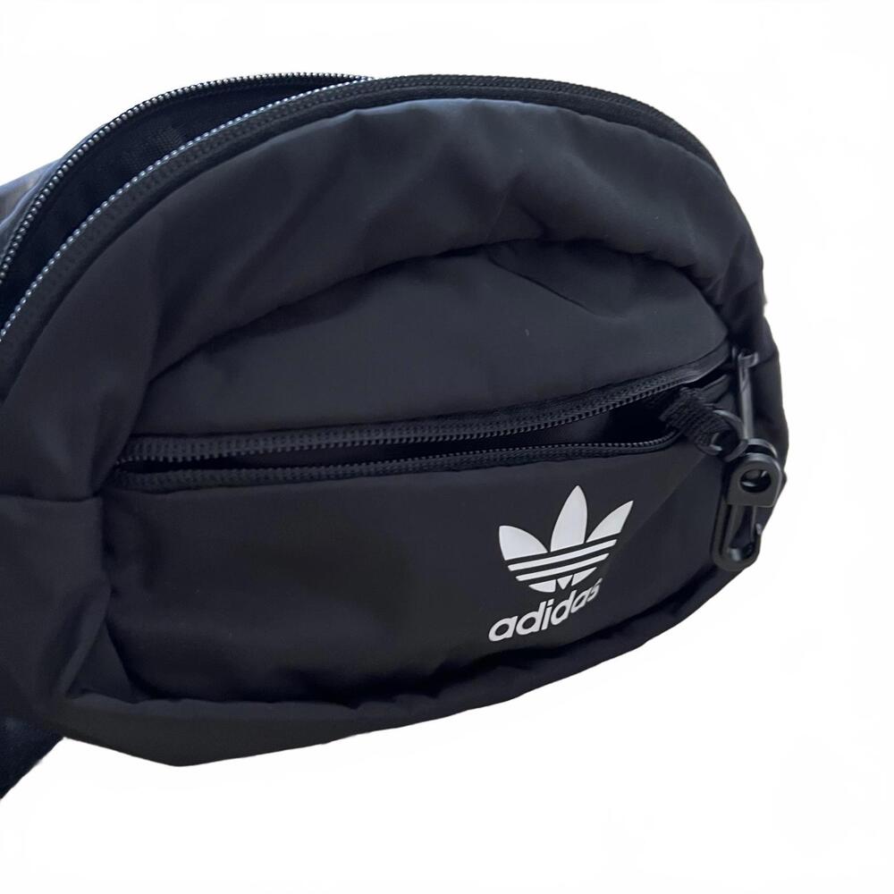 Adidas Black White Fanny Pack Waist Belt Bag Crossbody Unisex Travel Sports - Picture 6 of 9